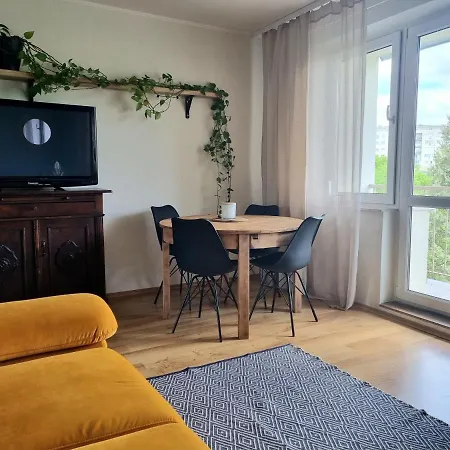 Baltic- 2 Bedrooms 10min Beach +parking *