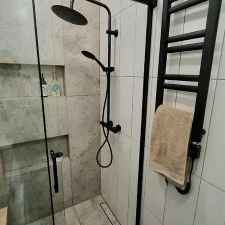 Baltic- 2 Bedrooms 10min Beach +parking * Гданьск